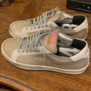 P448 sneakers gold glimmer stunning size 37